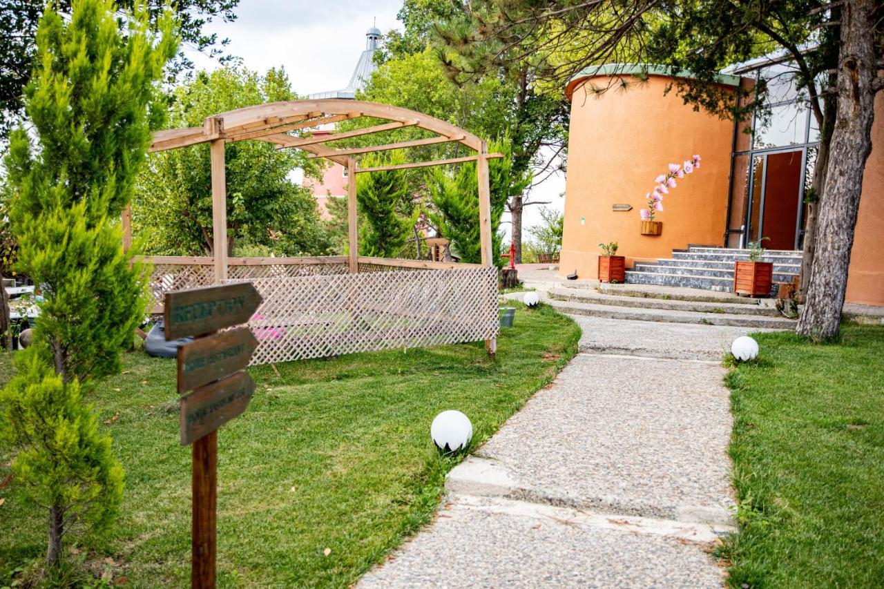 Kule Airport Arnavutkoy * Istanbul